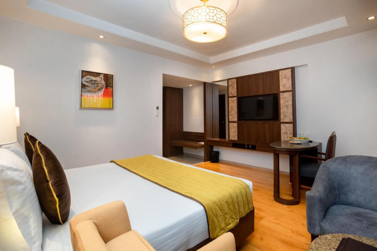 Freesia By Express Inn Pālghar Dış mekan fotoğraf
